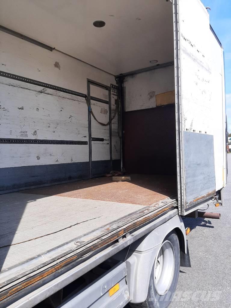 Mercedes-Benz 1523 온도 조절식 트럭