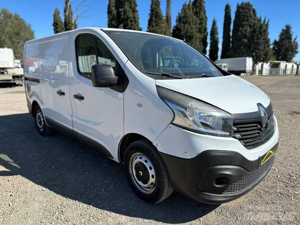 Renault Trafic 패널 화물차