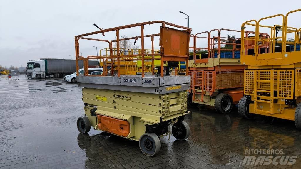 JLG 3246 ES 가위형 리프트