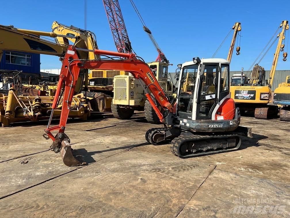 Kubota KX 121-3 소형 굴삭기 7톤 미만