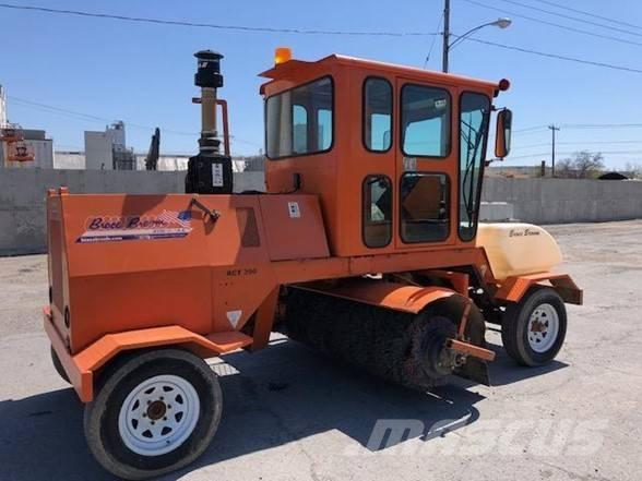 Broce RCT 350 도로 청소차