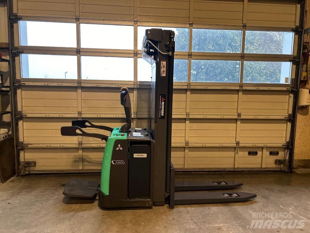 Mitsubishi SBV 16 P 보행식 리치 지게차