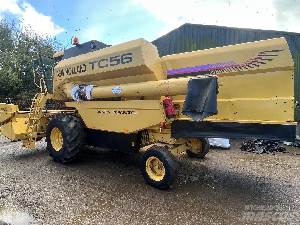 New Holland Tc56h 콤바인 수확기