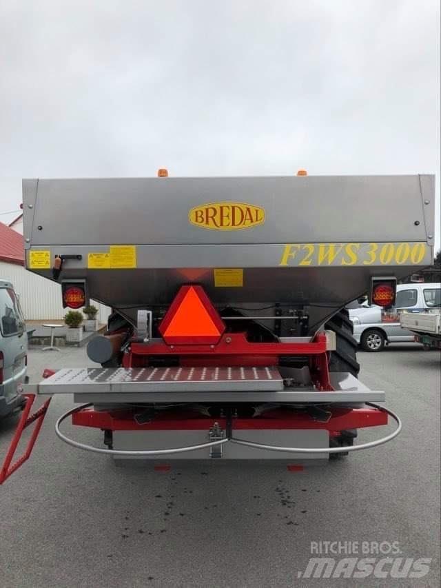 Bredal F2 WS 3000 미네랄 살포기