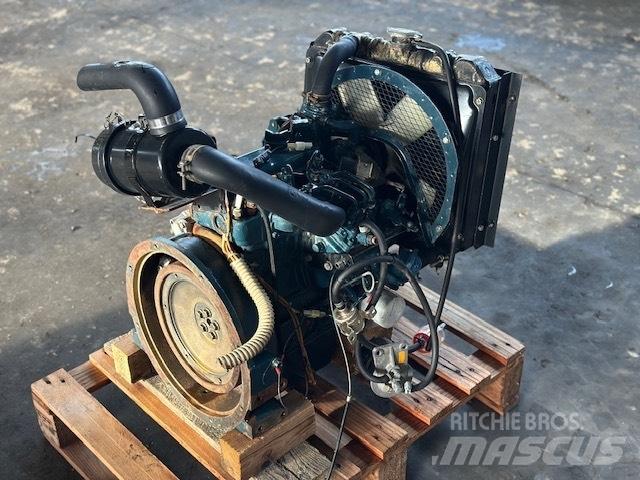 Kubota d 722 e 엔진