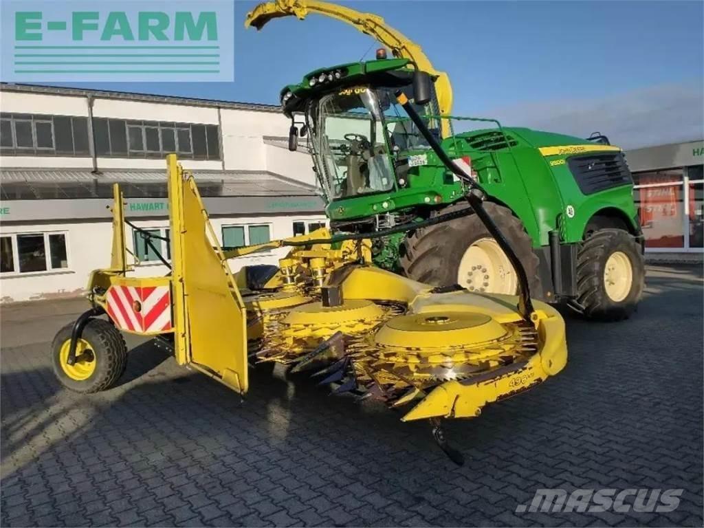 John Deere 9800 자동 초지기계