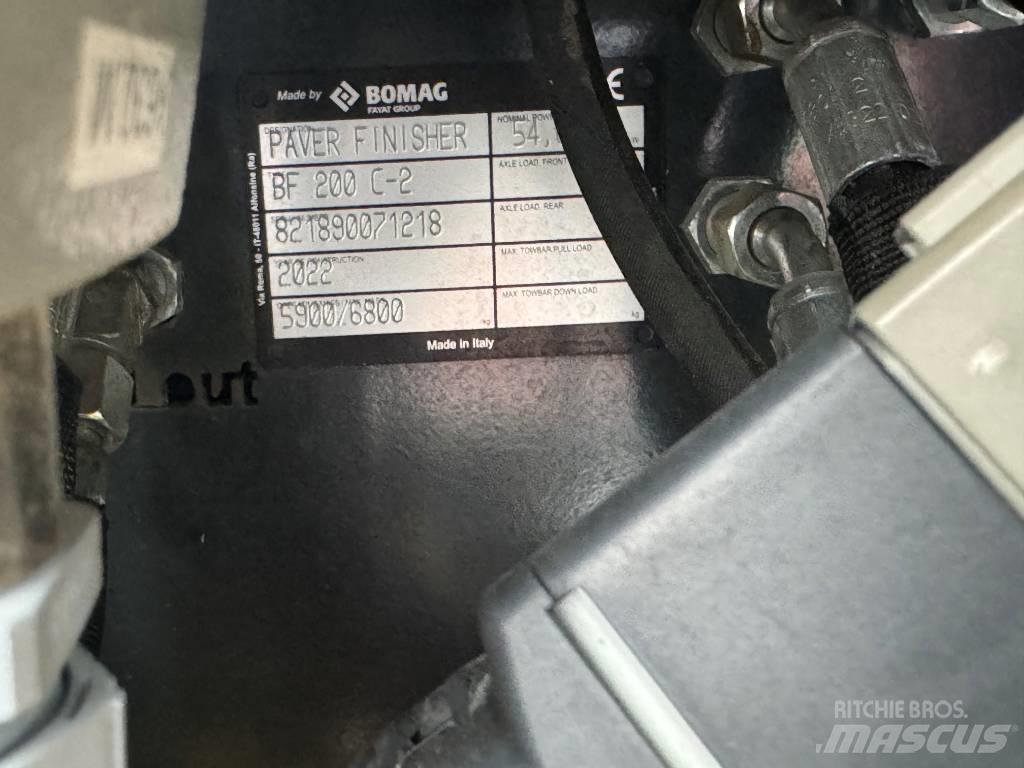 Bomag BF200C-2 아스팔트 포장장비