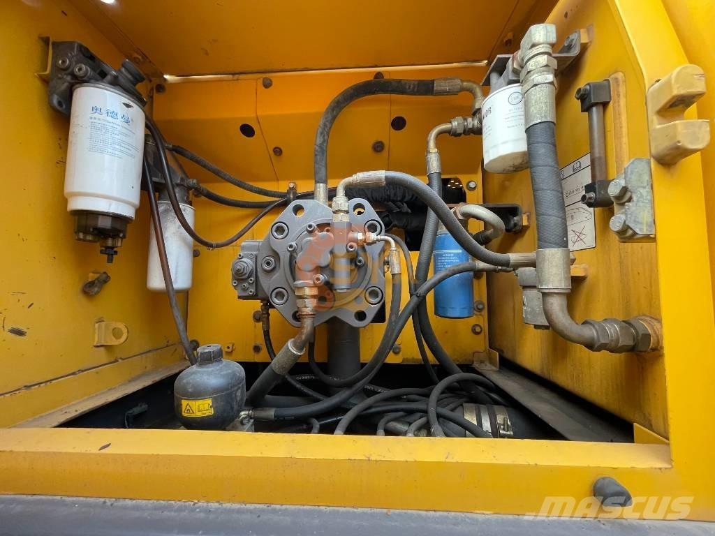 Volvo EC 210 B LC 대형 굴삭기 29톤 이상