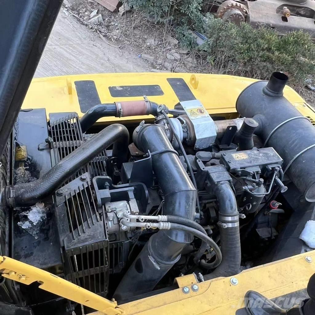 Komatsu PC 360-7 대형 굴삭기 29톤 이상
