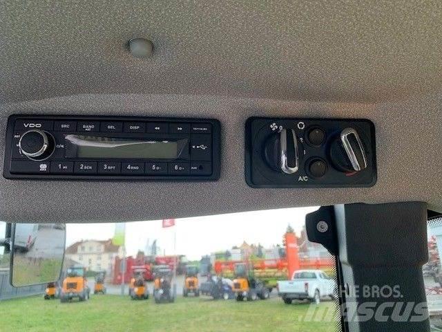 GiANT G5000 Tele  휠로우더