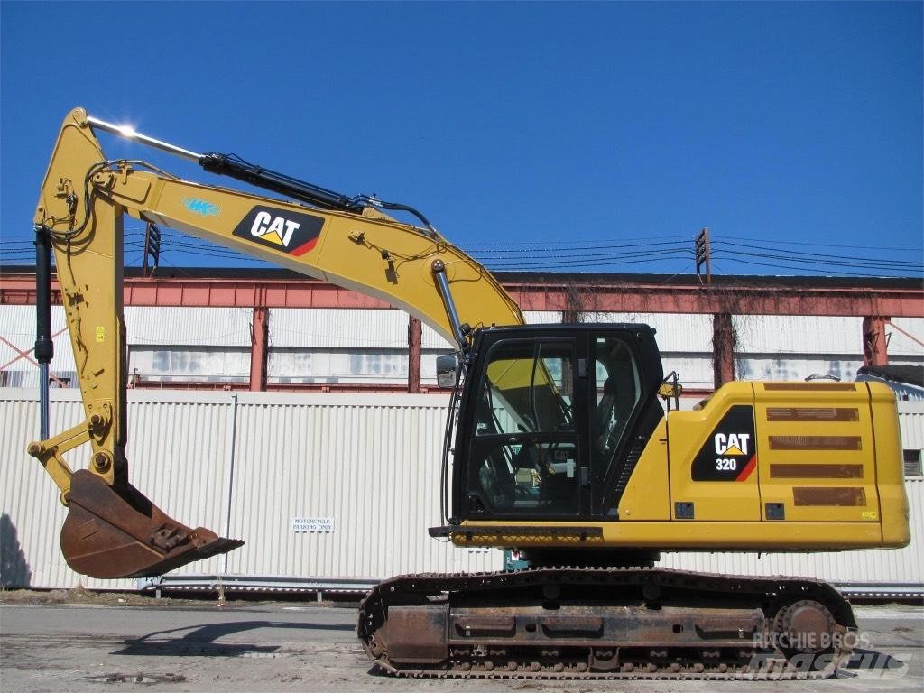 CAT 320 대형 굴삭기 29톤 이상