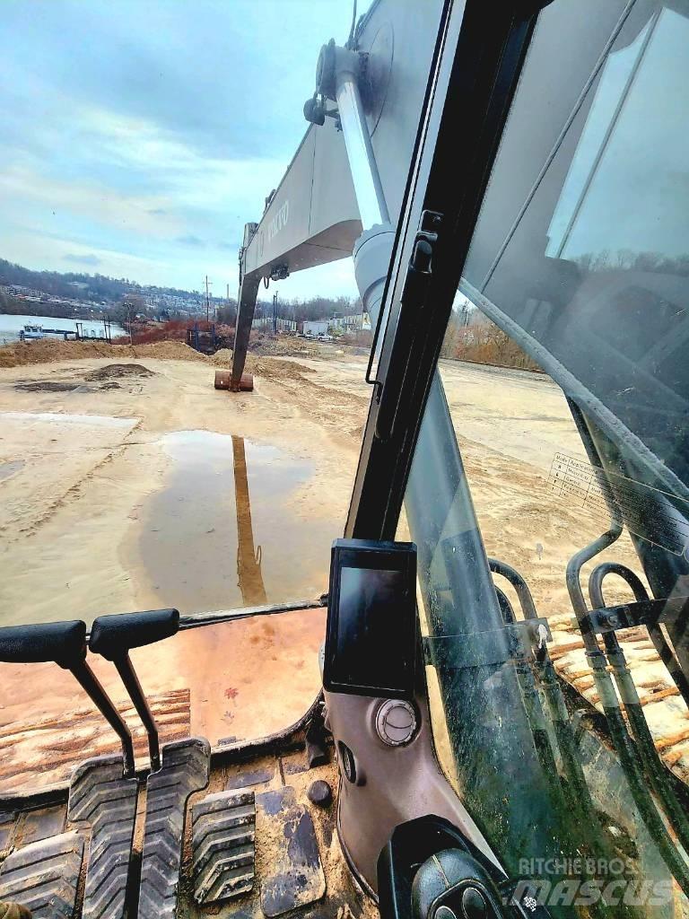 Volvo EC300ELR 대형 굴삭기 29톤 이상