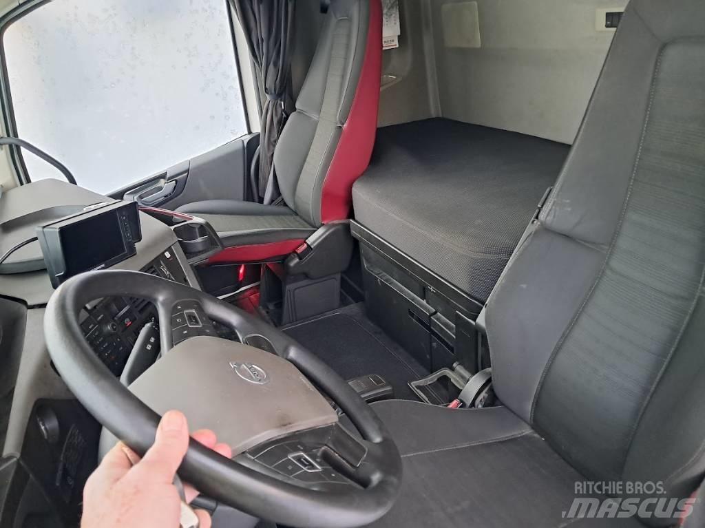 Volvo FH 13 500 목재 트럭
