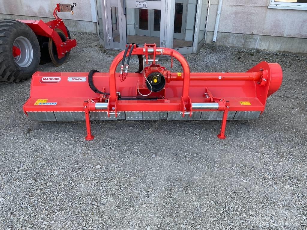 Maschio Brava 250 L 목장 제초기 및 토퍼
