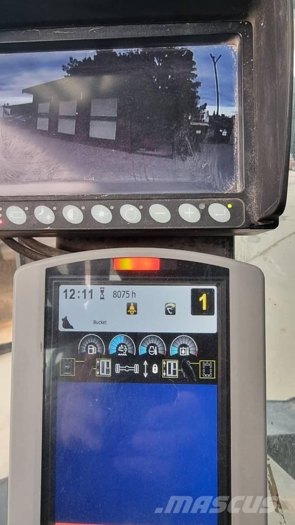 CAT MH 3022 폐기물/산업 처리기