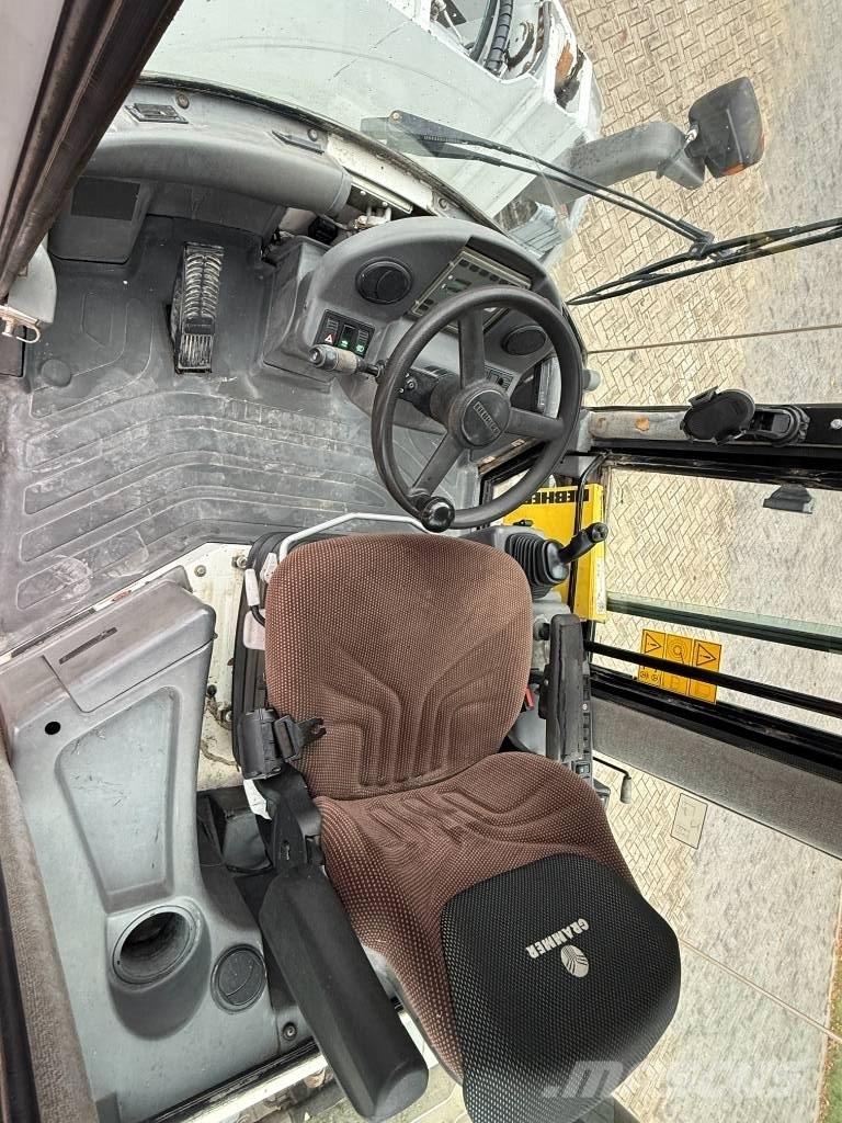 Liebherr L 538  휠로우더