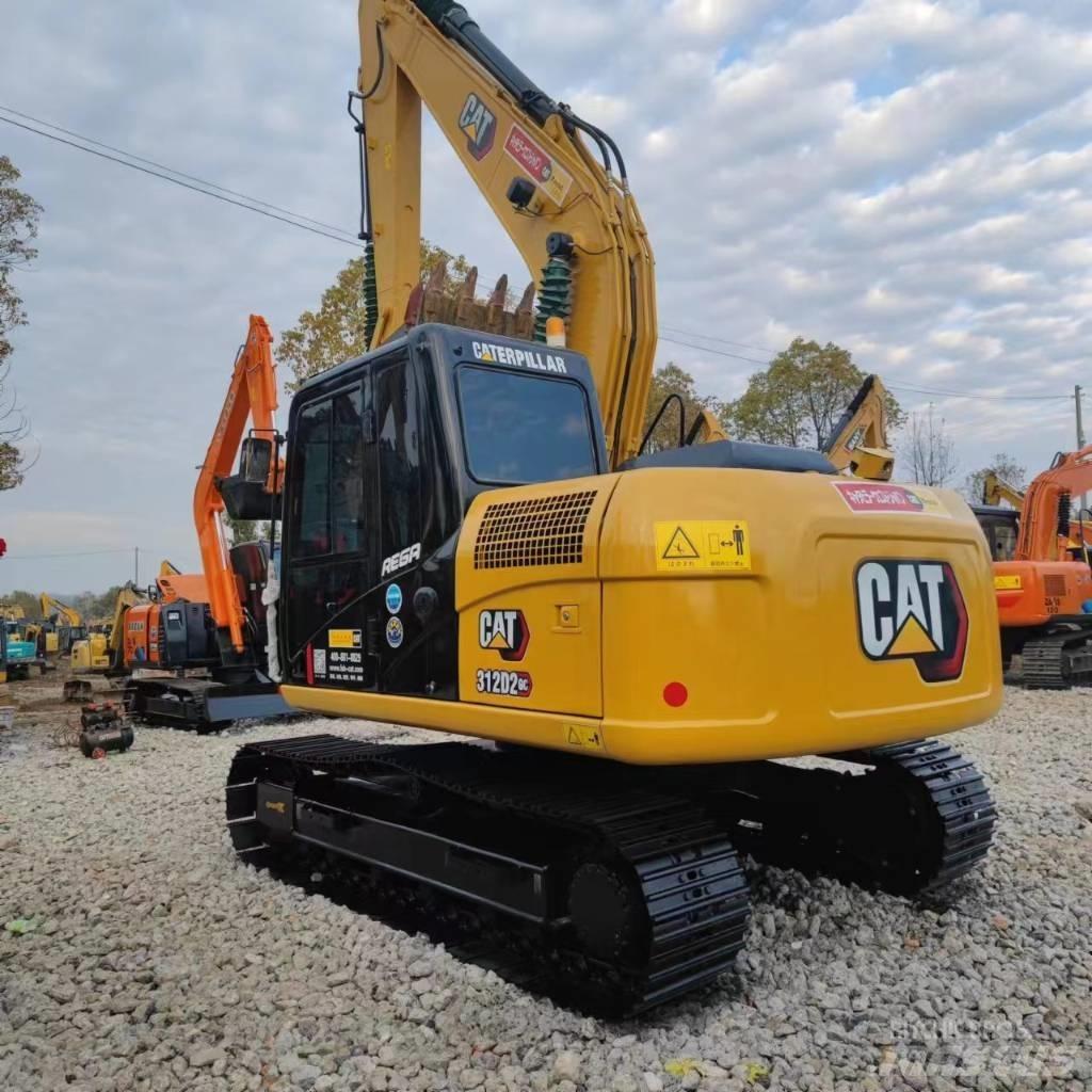 CAT 312 D2 대형 굴삭기 29톤 이상