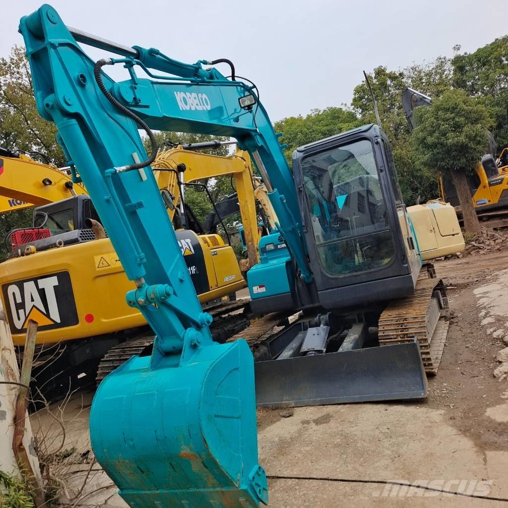 Kobelco SK 75 대형 굴삭기 29톤 이상