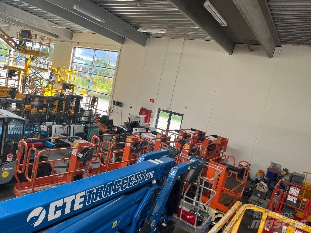JLG 1230 ES 가위형 리프트