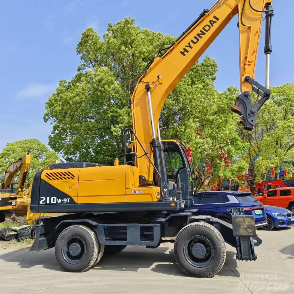Hyundai 210w-9  휠 굴삭기