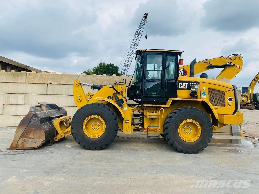 CAT 926m  휠로우더