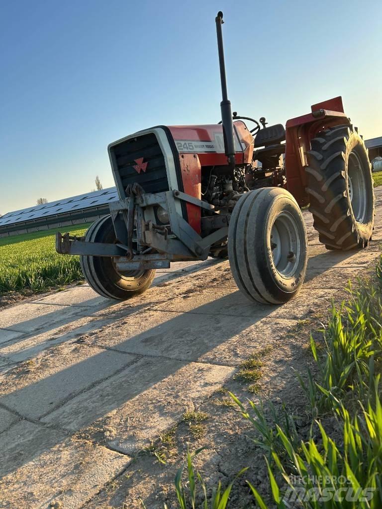 Massey Ferguson 240 트랙터