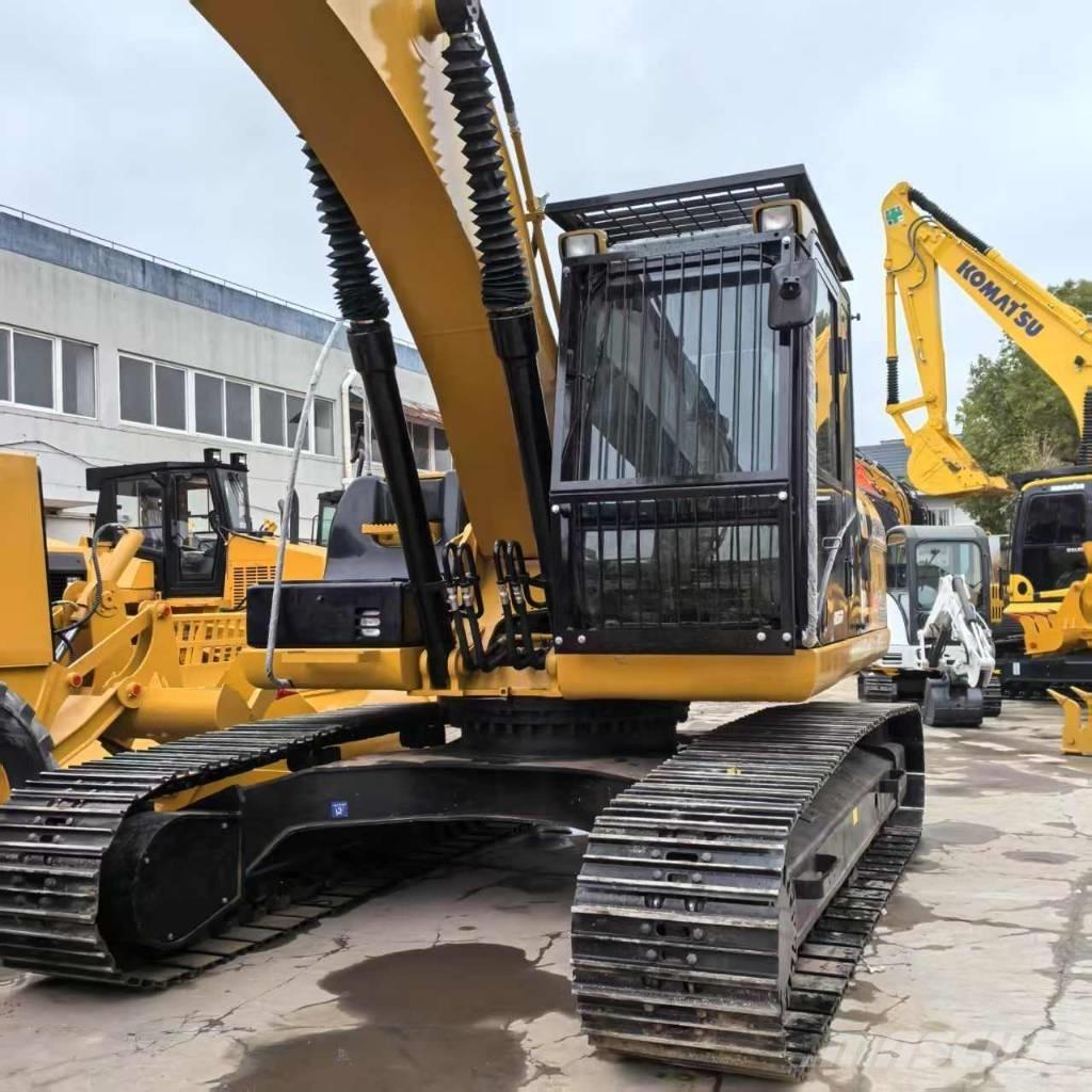 CAT 320 D L 대형 굴삭기 29톤 이상
