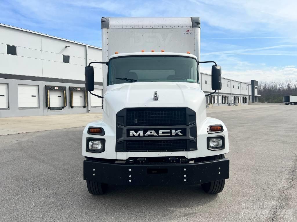Mack MD 6 탑차 트럭
