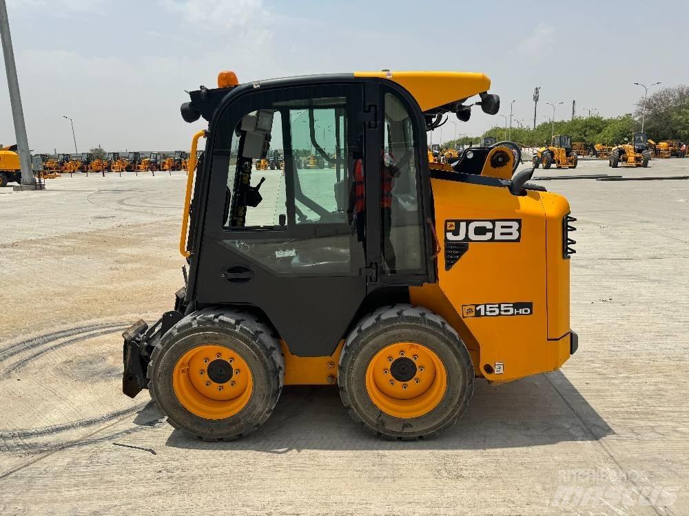 JCB 155  스키드로더