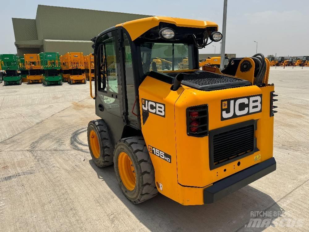 JCB 155  스키드로더