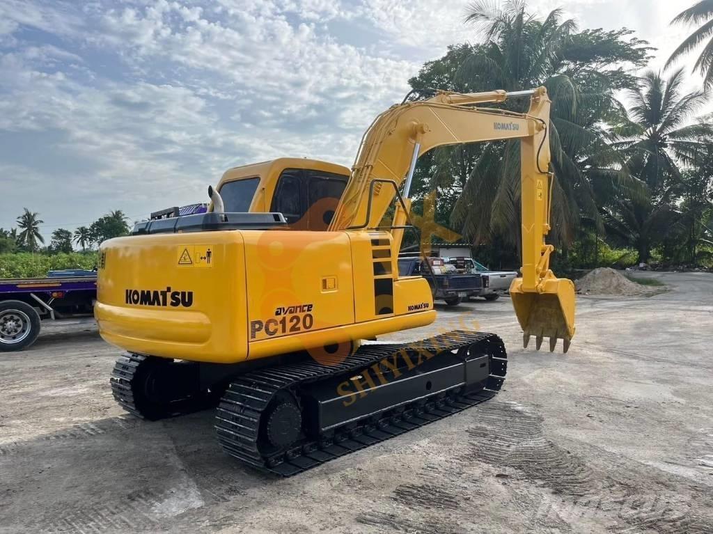 Komatsu PC 120 대형 굴삭기 29톤 이상