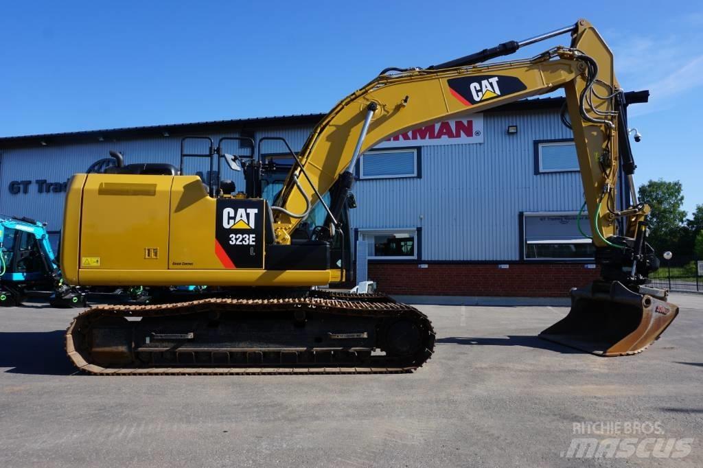 CAT 323EL *Uthyres* 대형 굴삭기 29톤 이상
