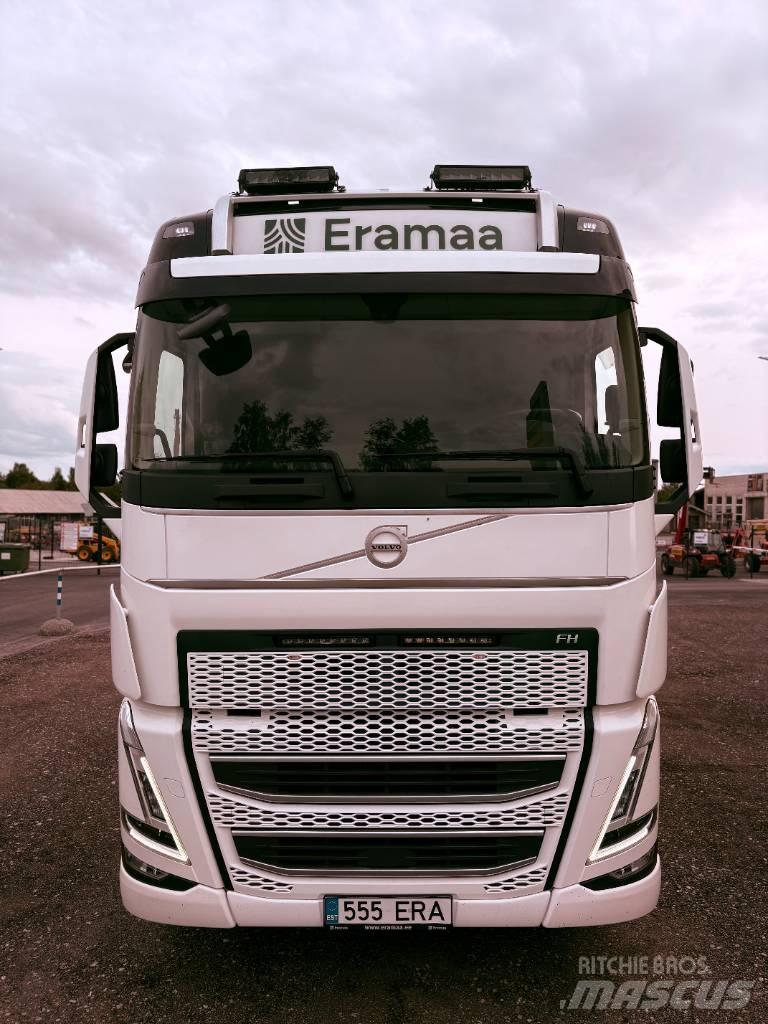 Volvo FH 500 목재 트럭