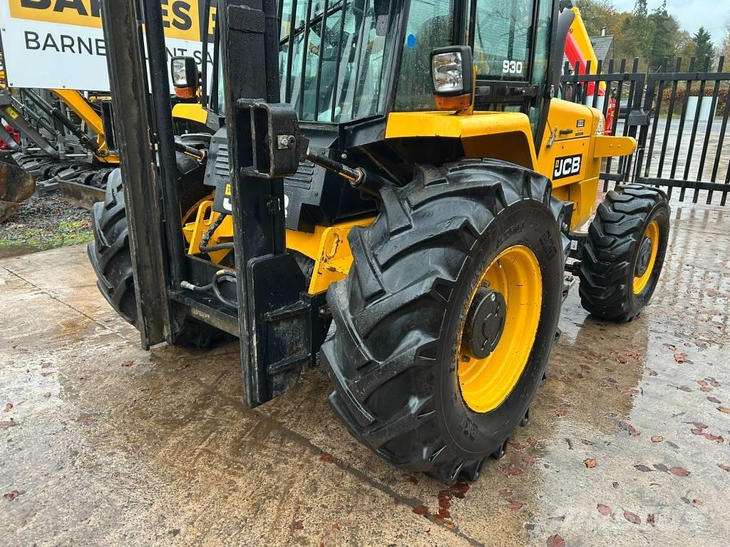 JCB 930 RTFL 험지용 트럭
