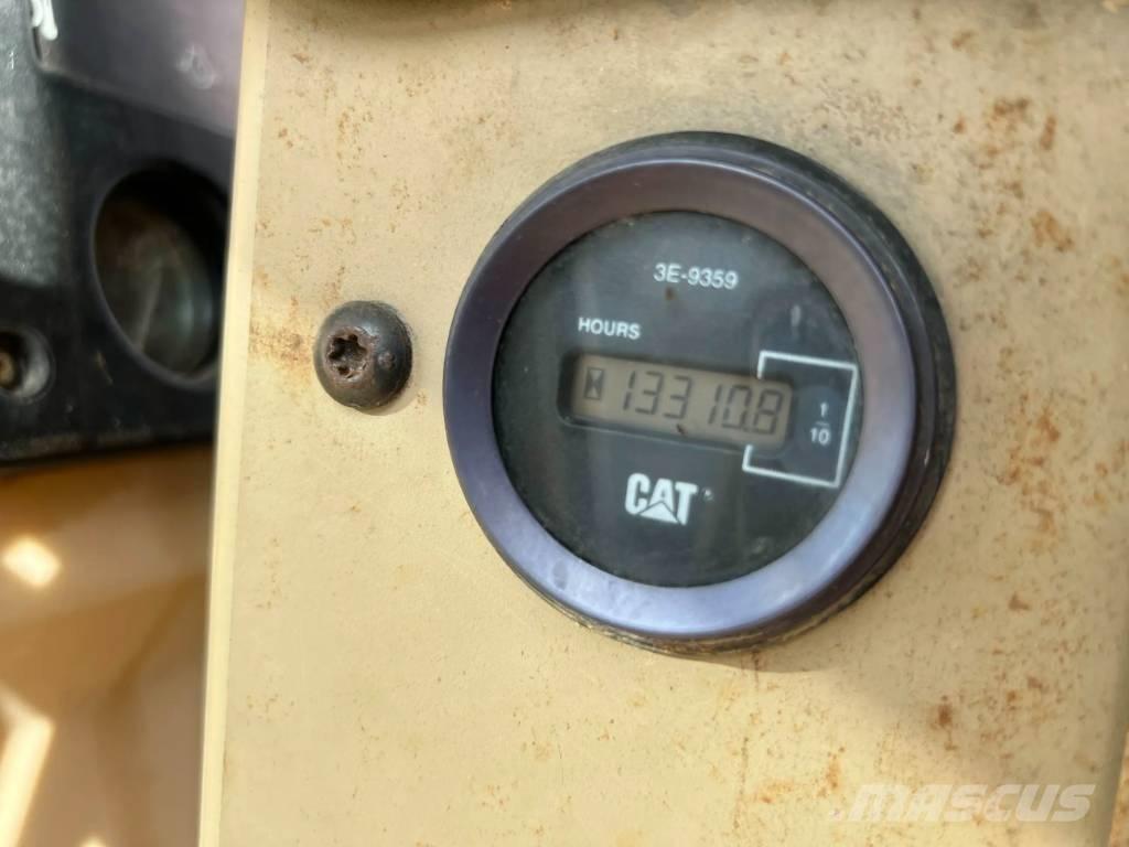 CAT 140H 그레이더