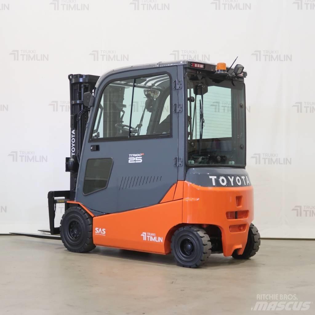 Toyota 8FBMT25 전동 지게차