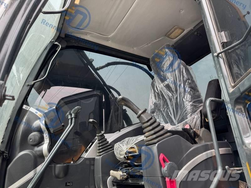 Hyundai 225 LC-9S 대형 굴삭기 29톤 이상