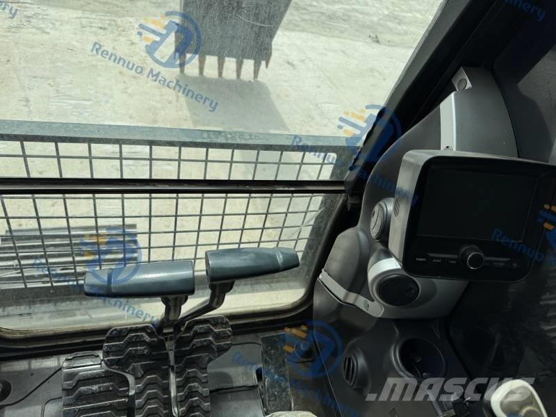Hyundai 225 LC-9S 대형 굴삭기 29톤 이상