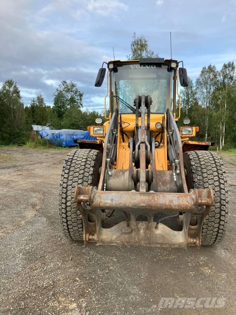 Volvo L 70 D  휠로우더