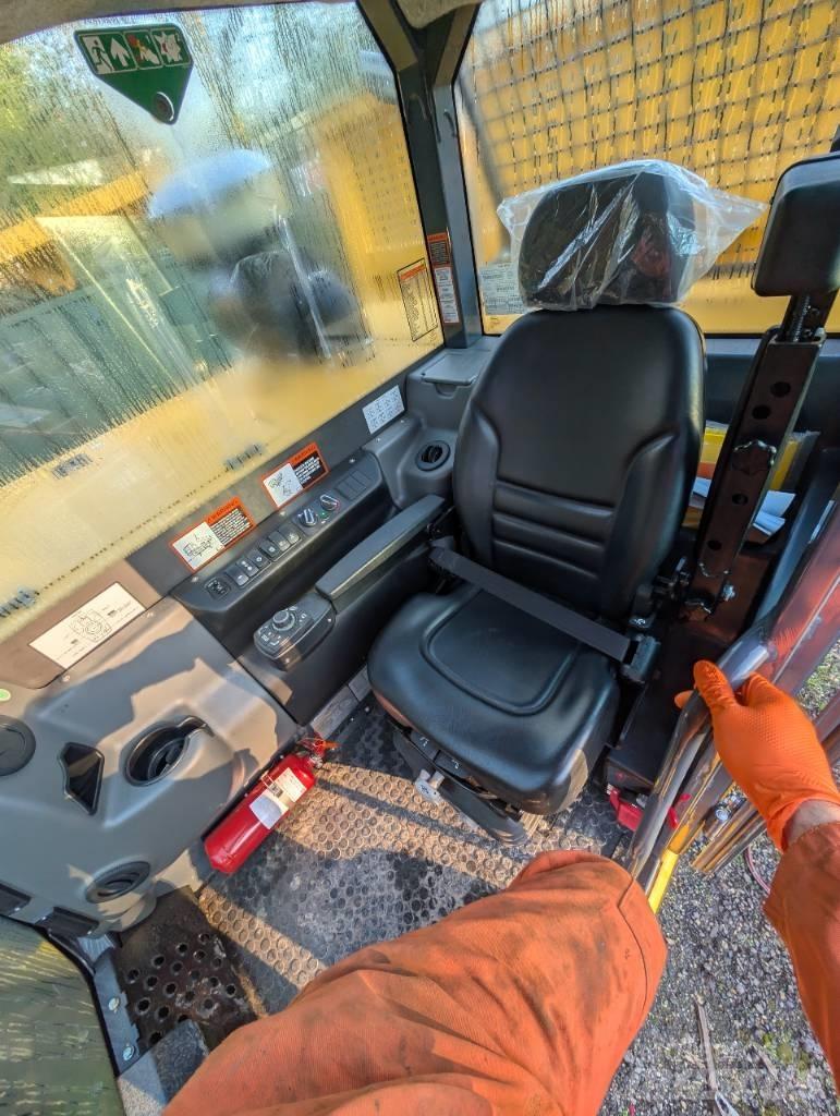 Bell TC7A  궤도식 덤프