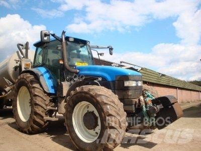New Holland TM 165 트랙터