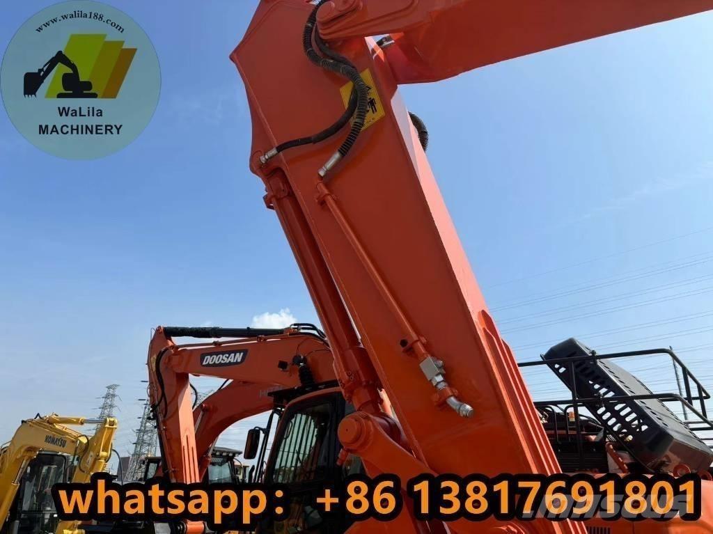 Hitachi ZX 210 대형 굴삭기 29톤 이상