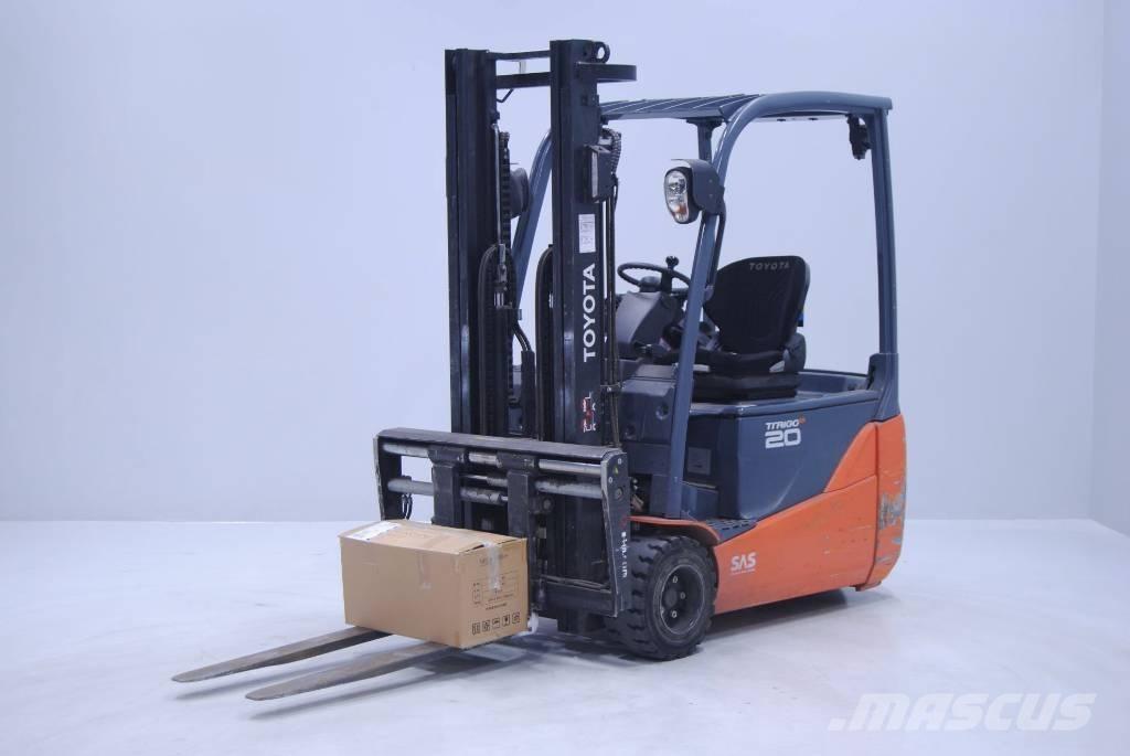 Toyota 8FBE20T 전동 지게차