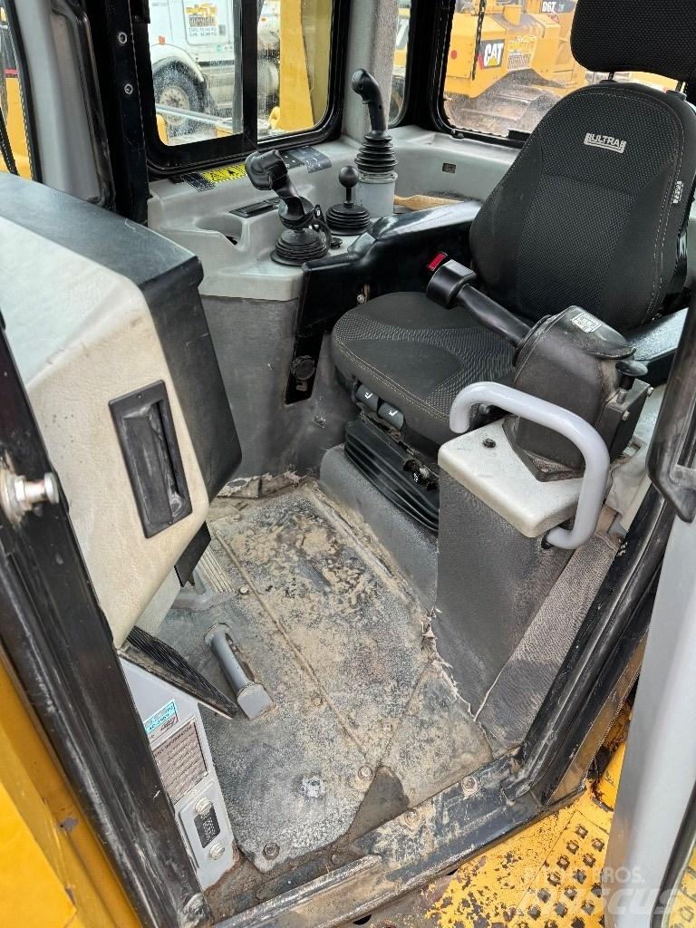 CAT D 6 T XW 크롤러 도저