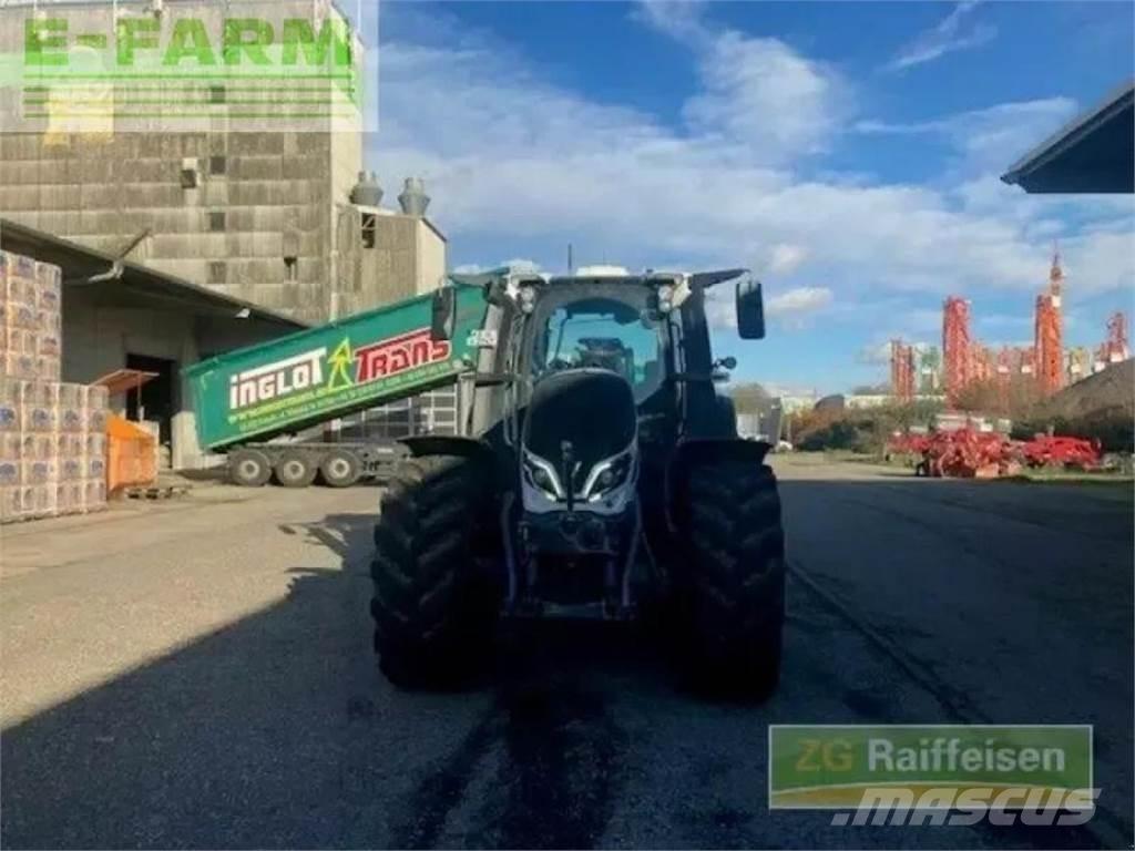 Valtra q265 트랙터