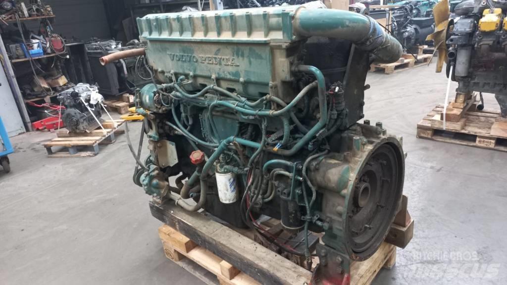 Volvo TWD1240VE 엔진