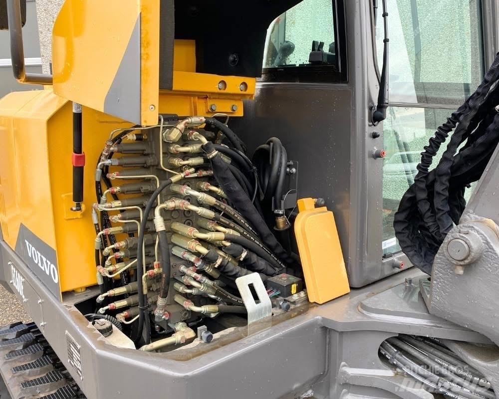 Volvo EC 60 E 중형굴삭기 7톤-28톤