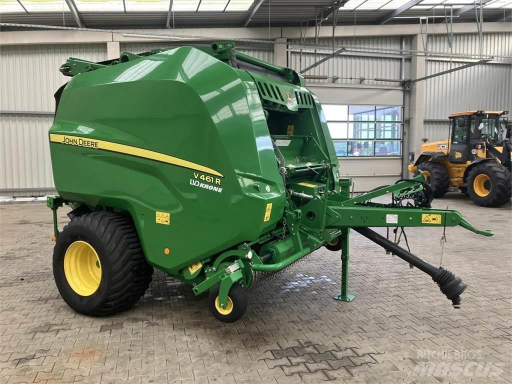 John Deere V461R 원형 곤포기