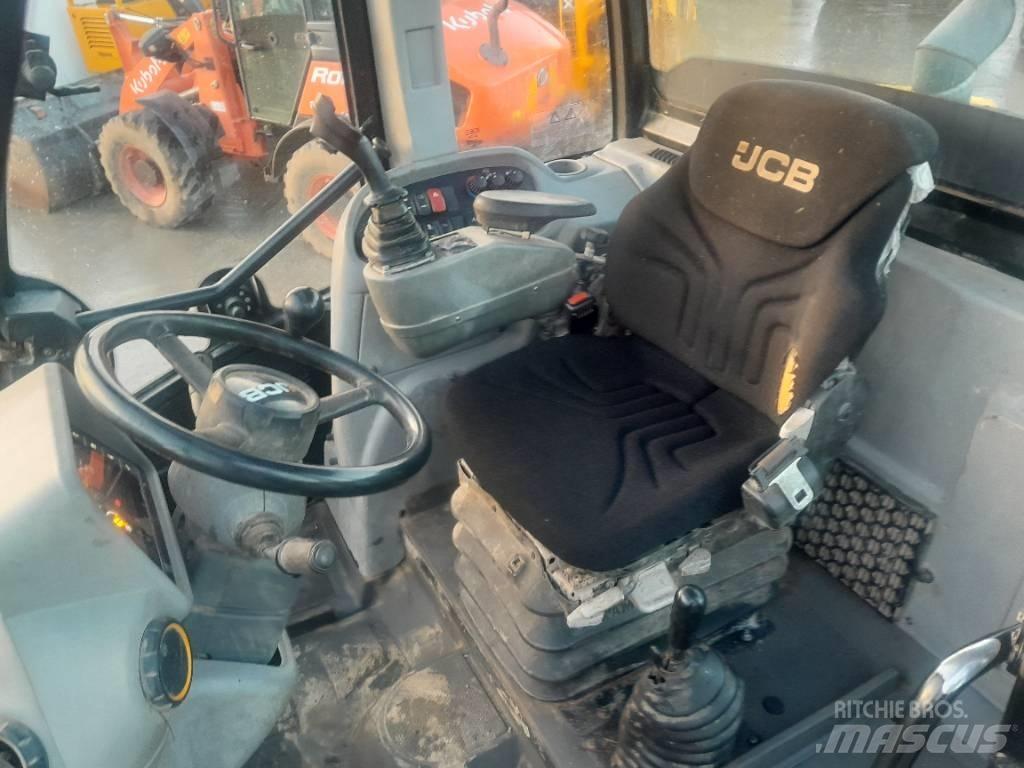 JCB TM 320 농업용 텔레 핸들러