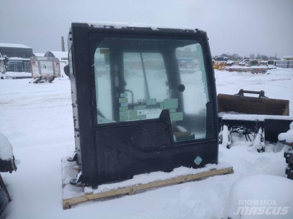 Volvo BM 325FL Cabin 캐빈 및 인테리어